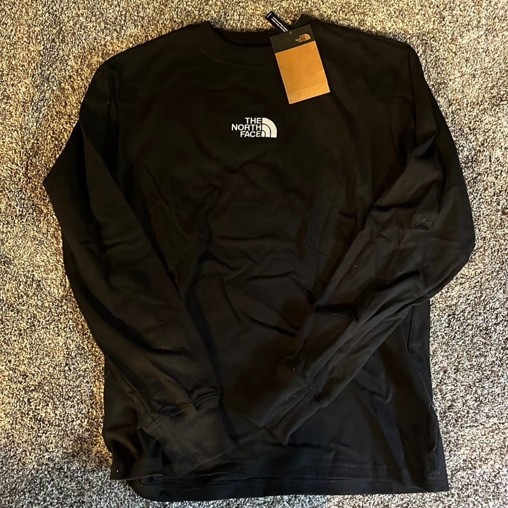 The North Face Men’s Long Sleeve Tee